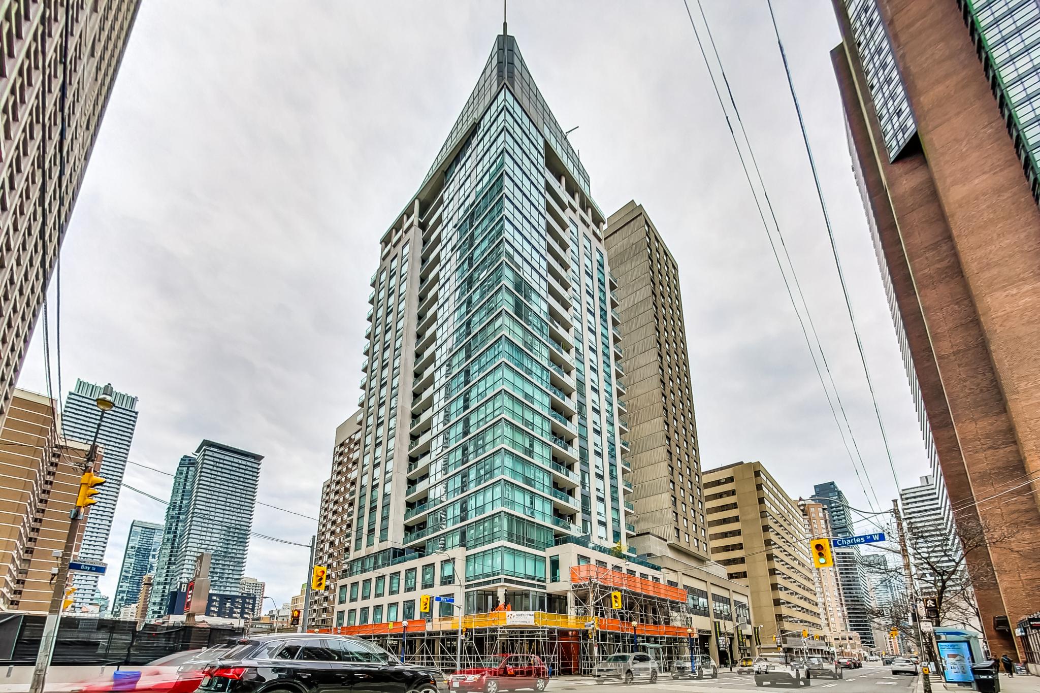 1121 Bay Street, Unit 1703