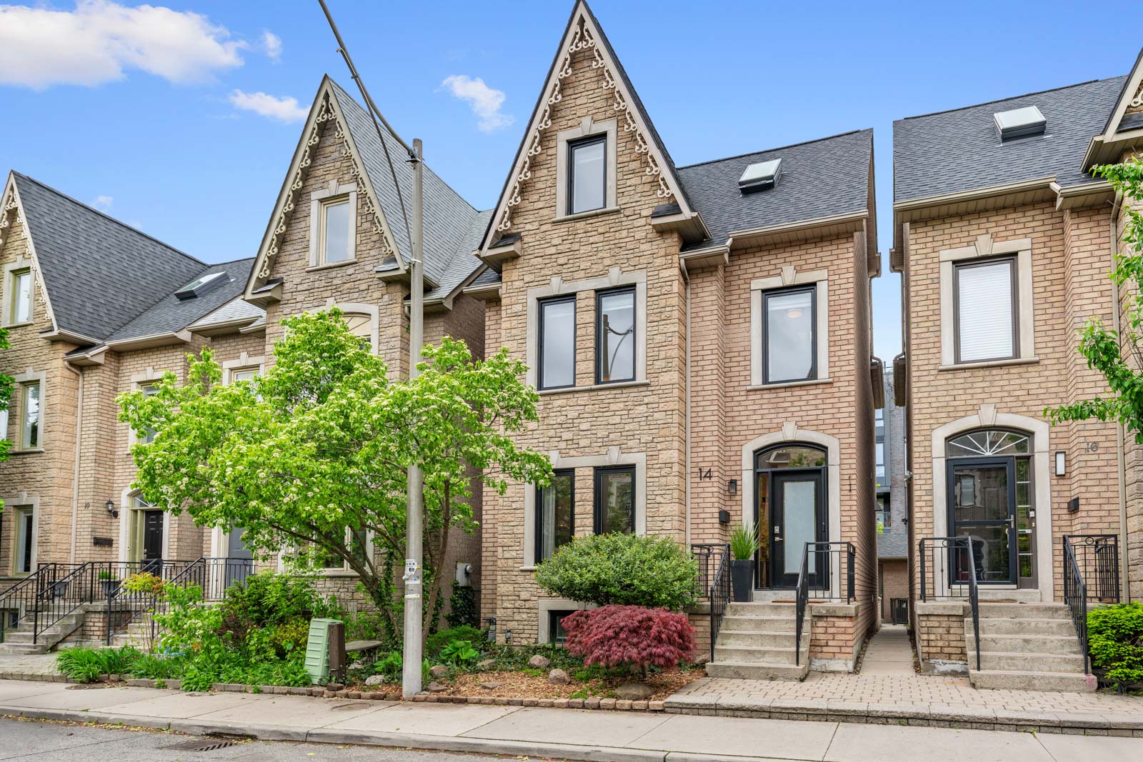 14 Lukow Terrace