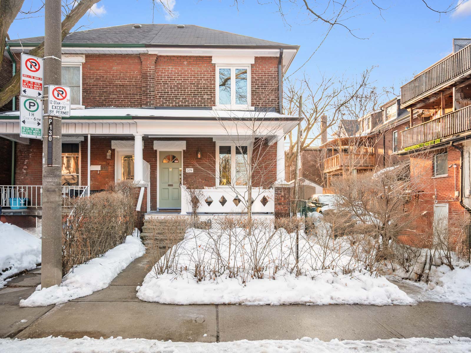 574 St. Clarens Ave.