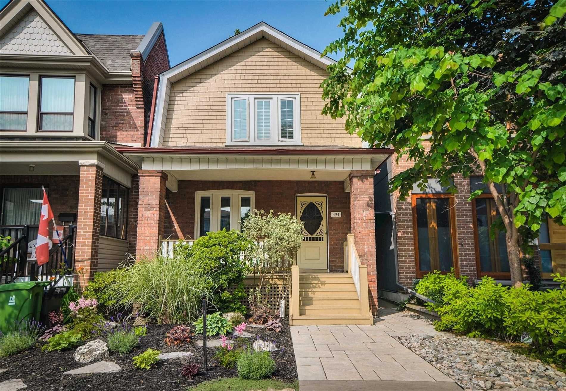 494 Durie St.