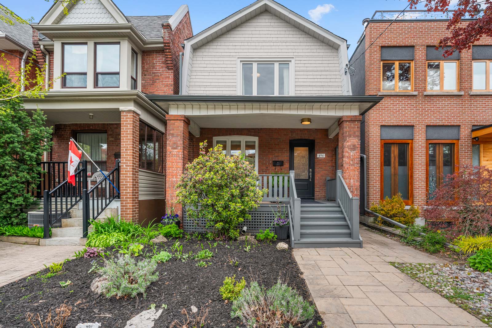 494 Durie St.